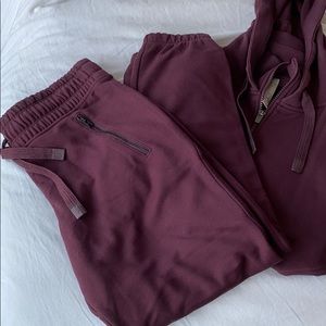 Athleta burgundy bounce back joggers